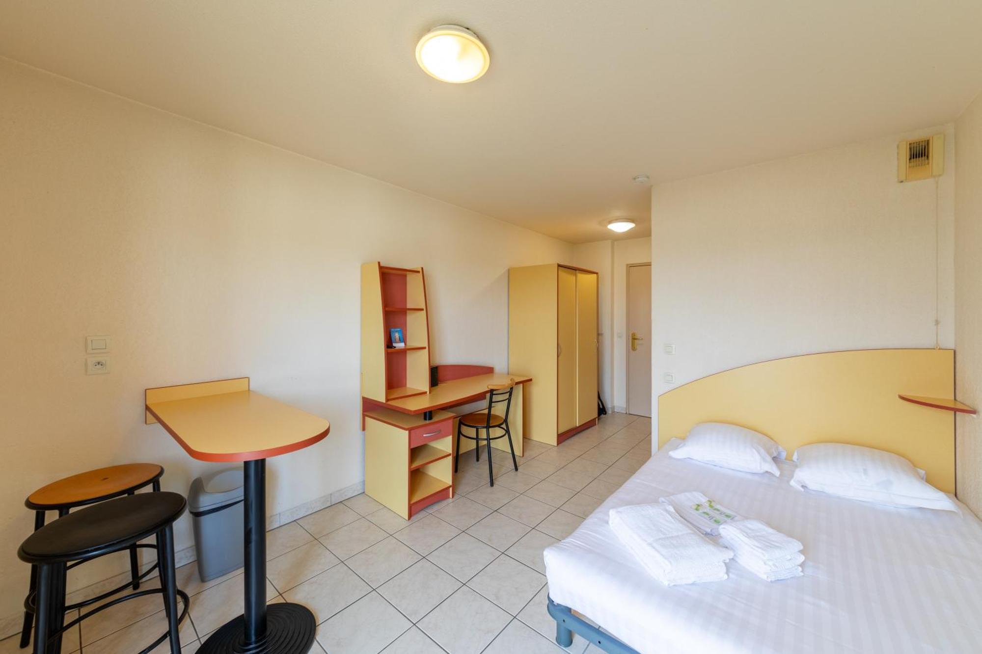 Résidence Columba - Apparts meublés Agen Sud Exterior foto